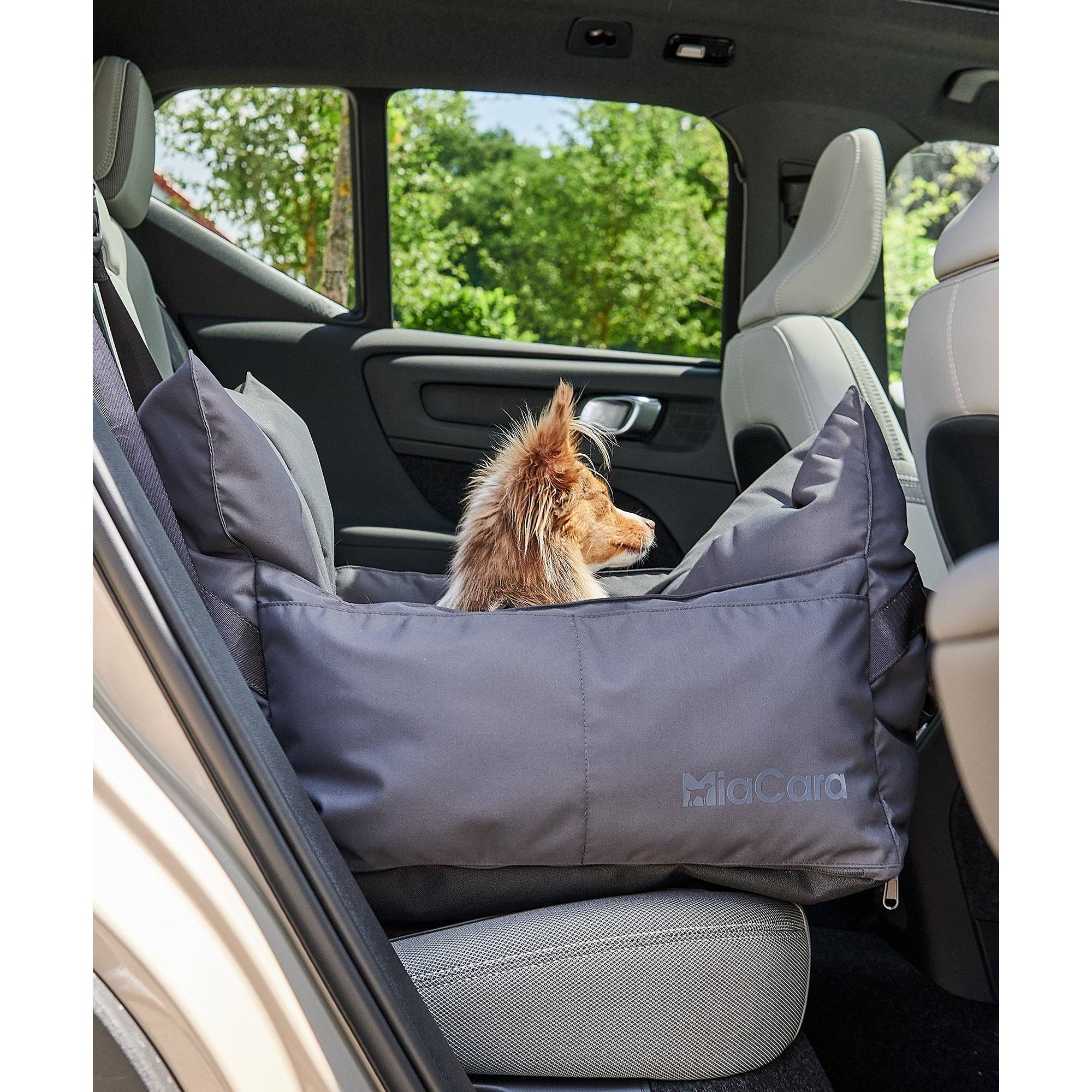 MiaCara Viaggio designer travel dog bed - detail view of sustainable German craftsmanship