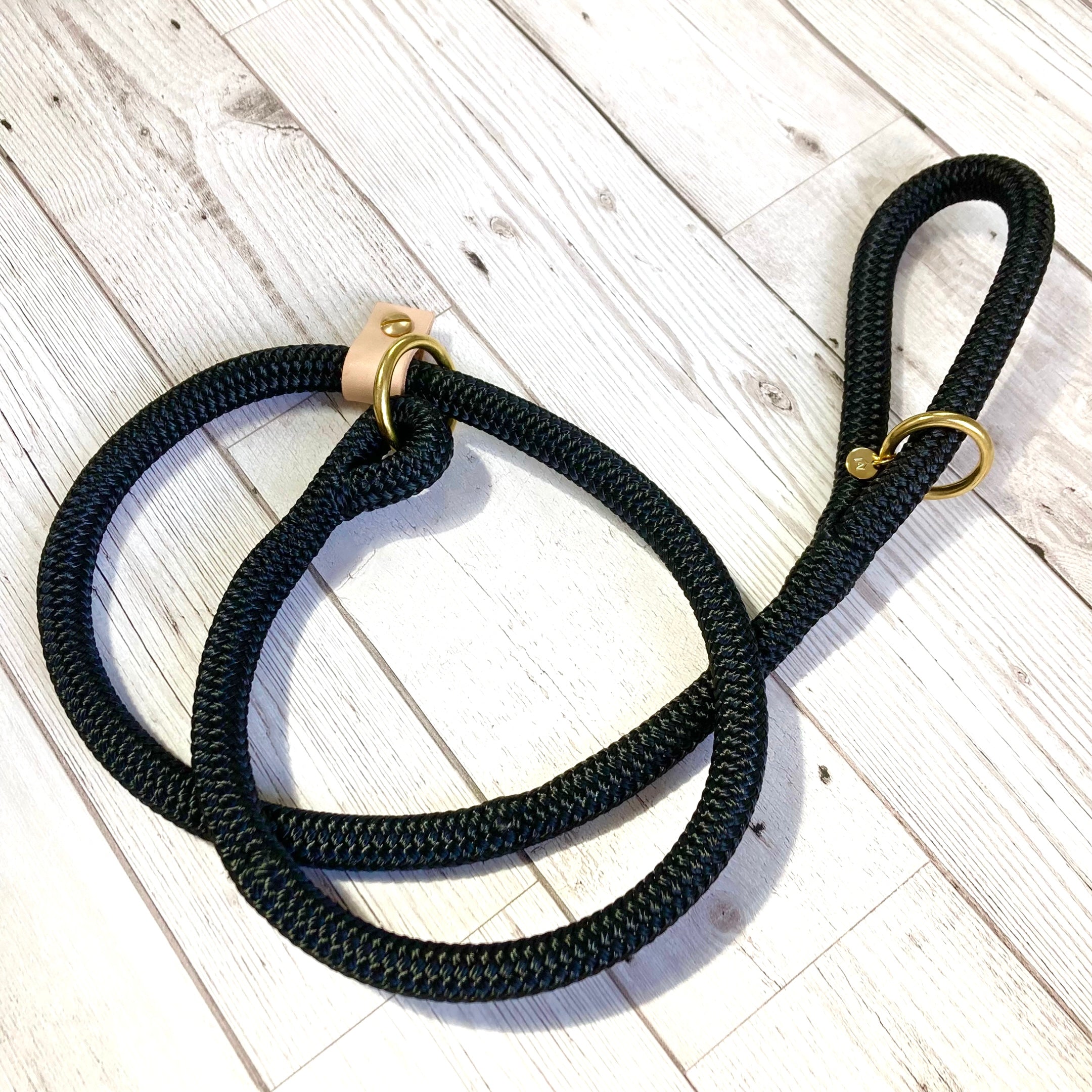 Oonalfie Classic rope slip lead in 12mm marine-grade rope with solid brass stop and whipping detail