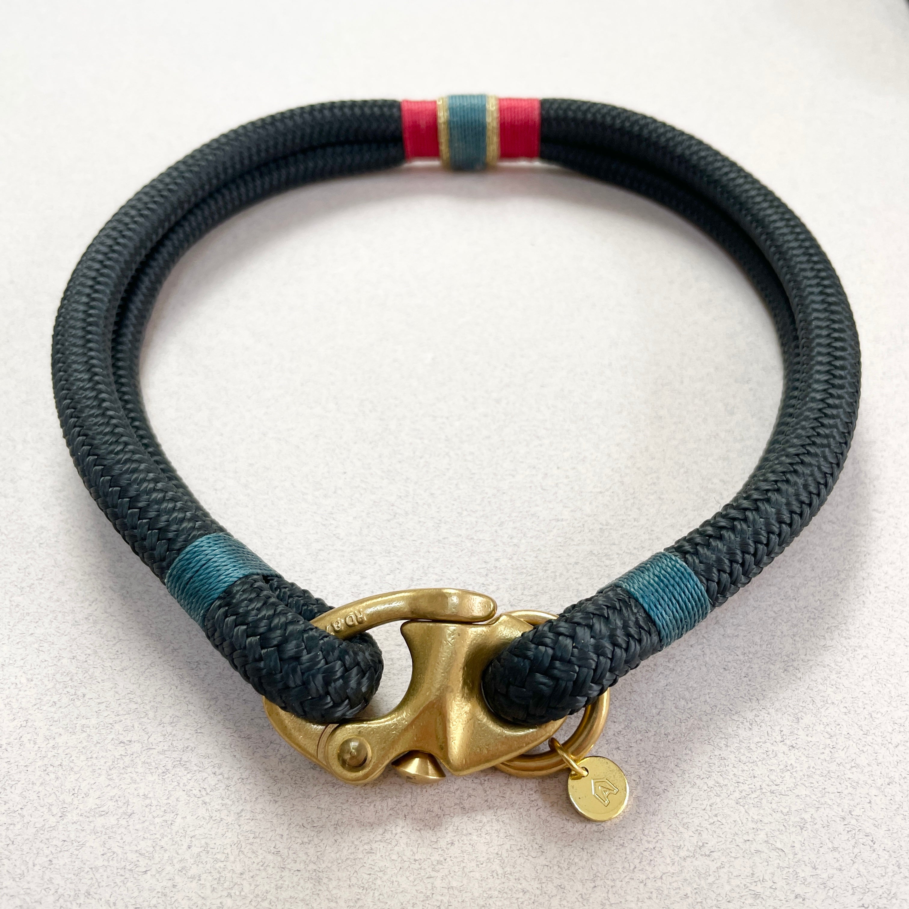 Small Oonalfie Royal collar with solid brass hardware, handmade in Britain